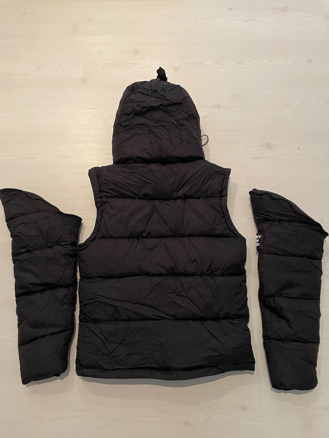 Svart dunväst/jacka från Burberry  - 1