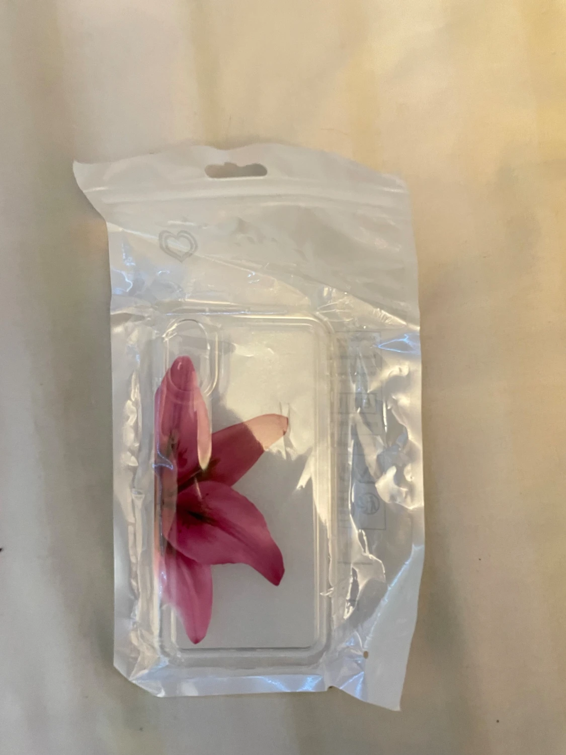 Genomskinligt mobilskal med rosa blomma – nytt