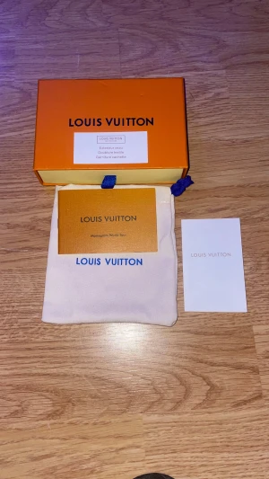 Lv armband - Armband helt ny kan diskutera priset 