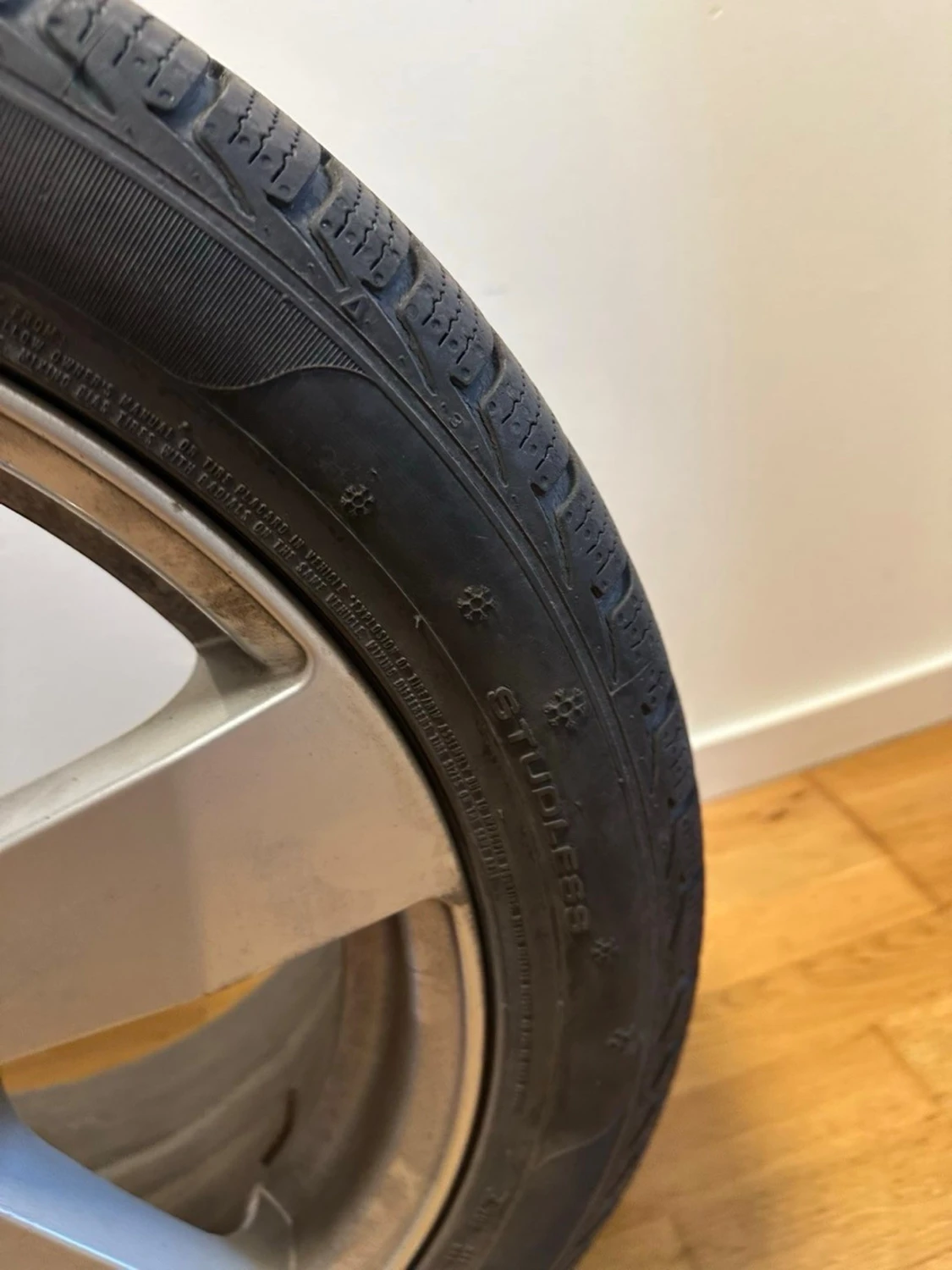 Bildäck och fälgar  - 4