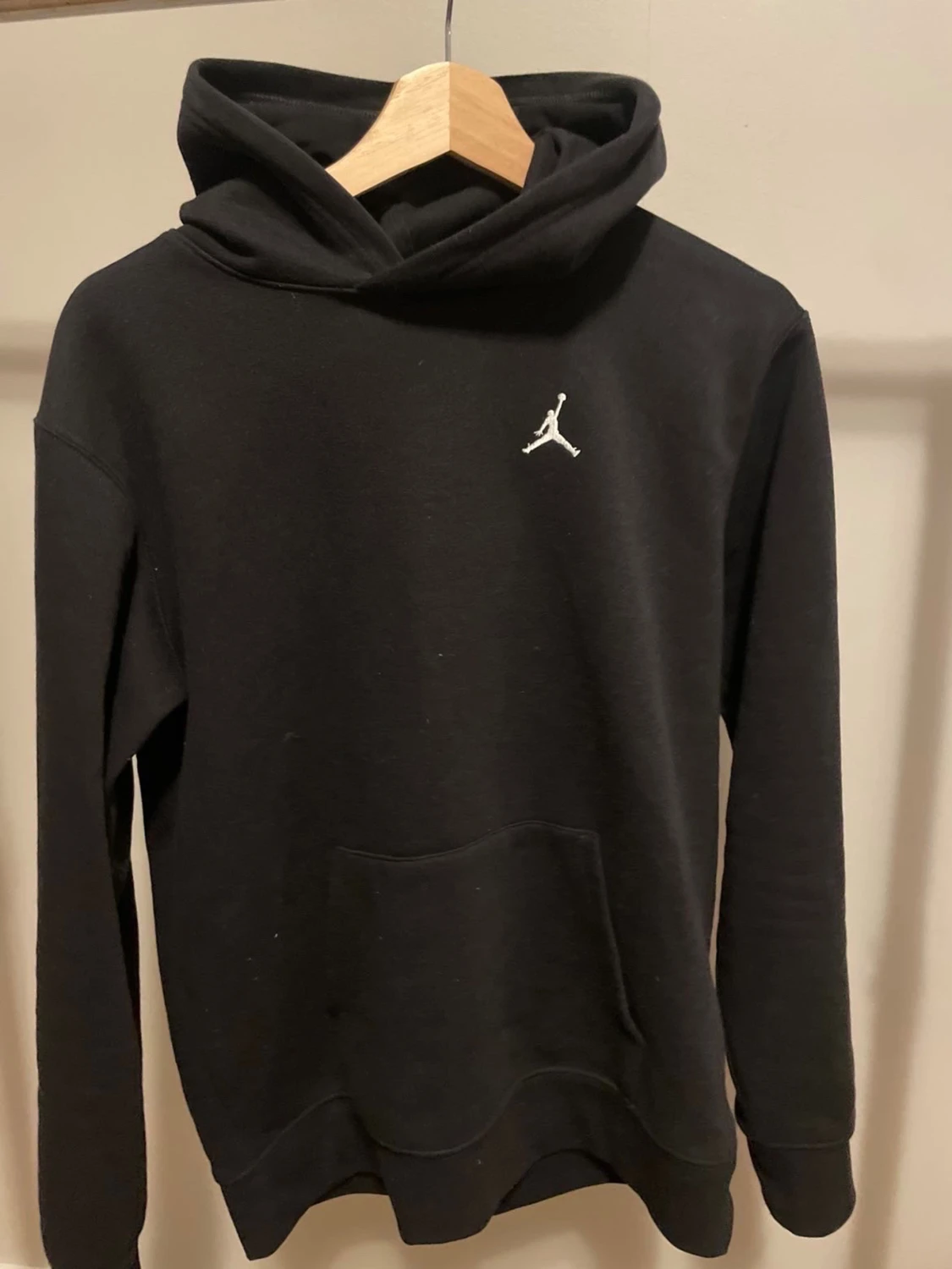 Svart Jordan Hoodie