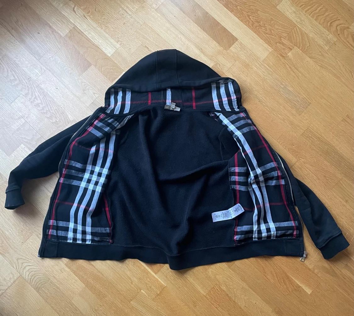 Burberry hoodie