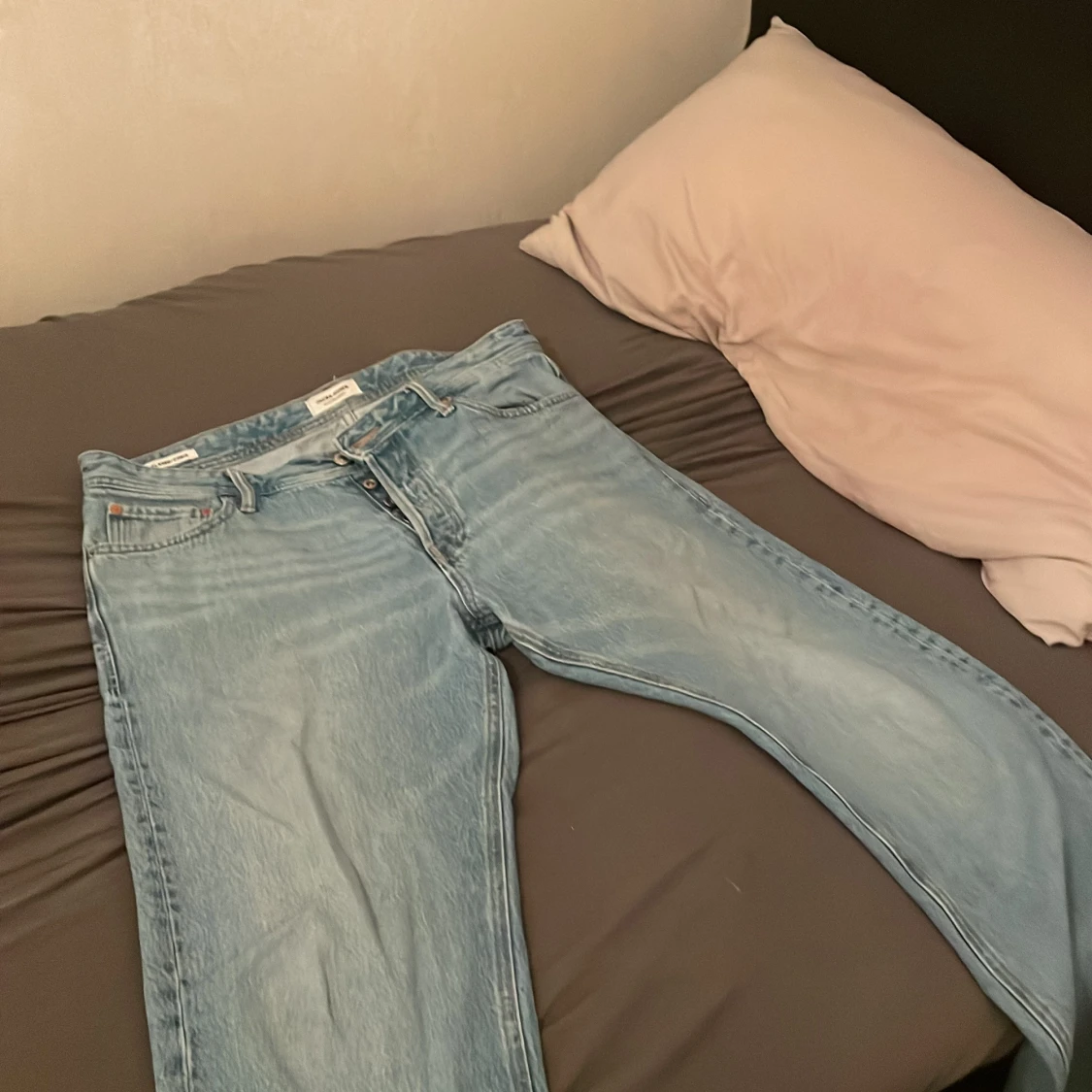 Ljusblå jeans från Jack Anf Jones använda 1 Gång - 1