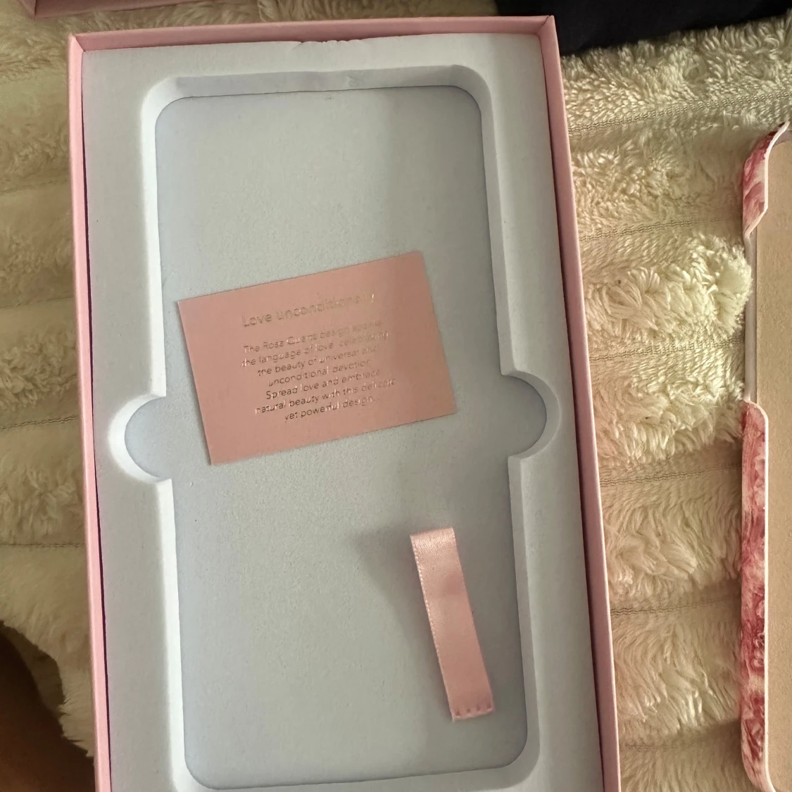 Rosa mobilskal från Ideal of Sweden - 3