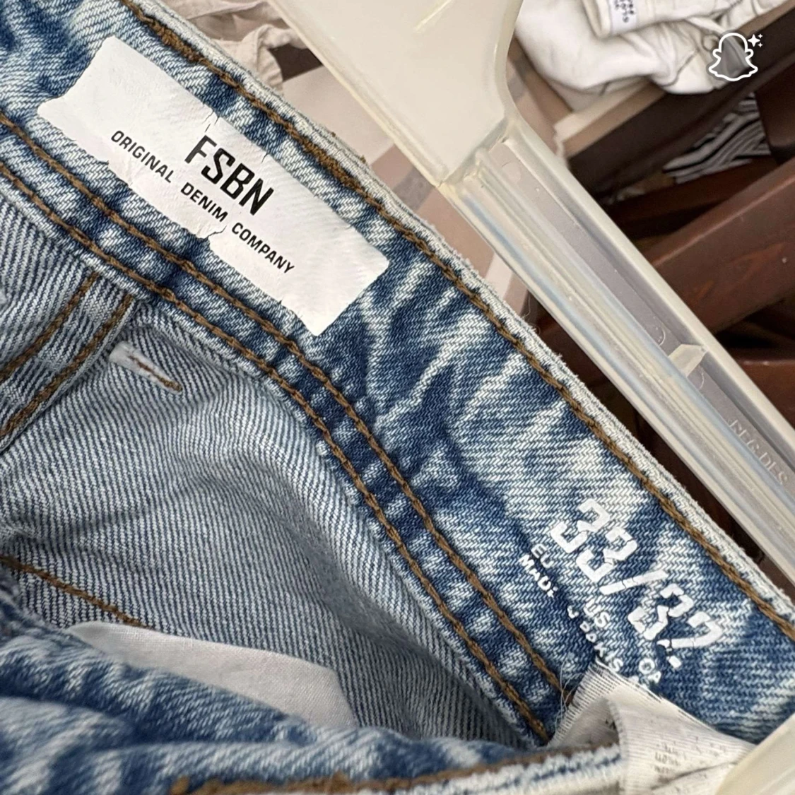 Blå slitna jeans från FSBN - 1