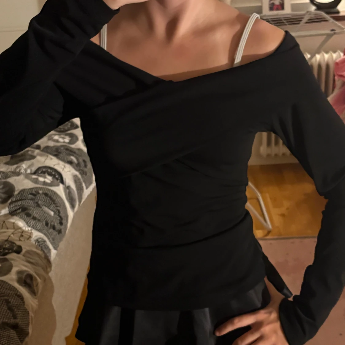 Svart offshoulder topp i bomull - 2