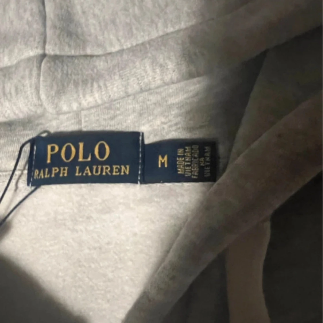 Grå hoodie från Polo Ralph Lauren - 2