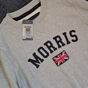 Morris tröja - Sjukt snygga och skön Morris tröja, aldrig använd med prislapp kvar! Storlek är S. Pris ej hugget I sten. Kontakta mig vid frågor🍂