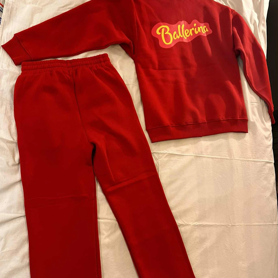 NYTT Ballerina set byxor och tjocktröja strl M - 1