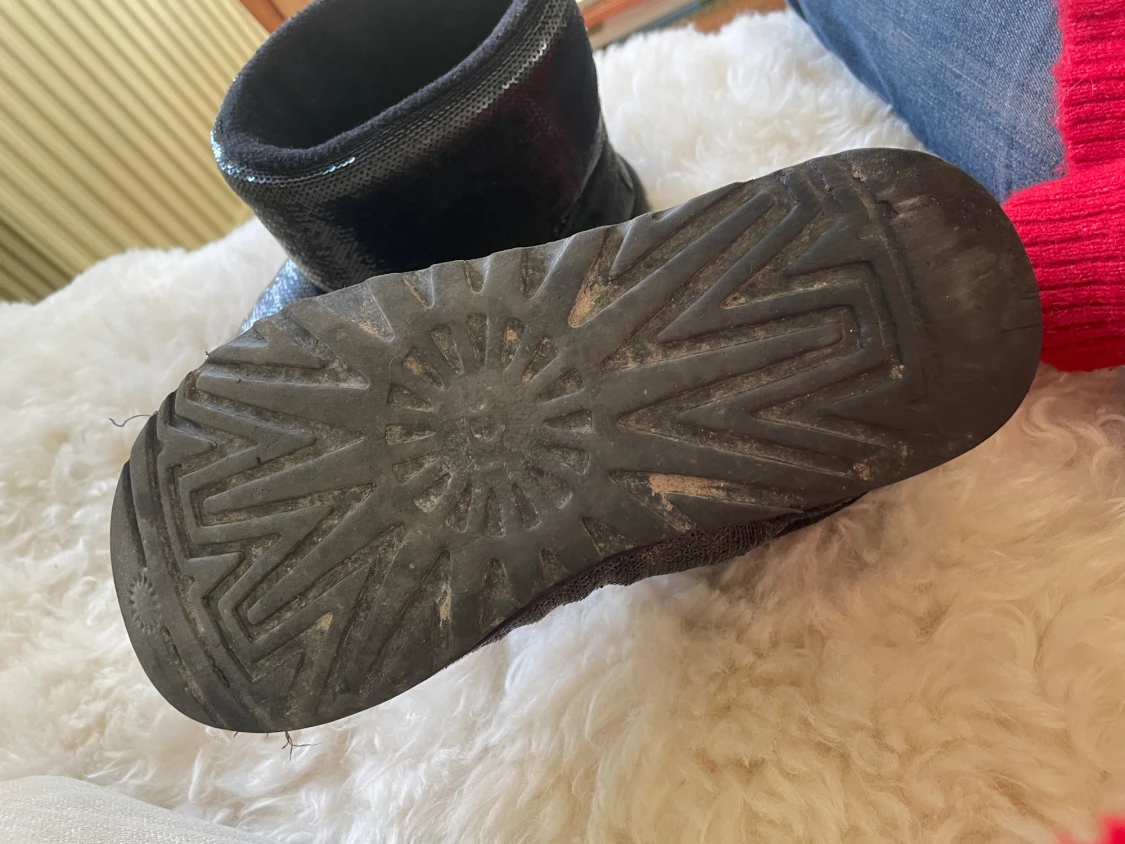 Svarta glittriga UGG boots - 3