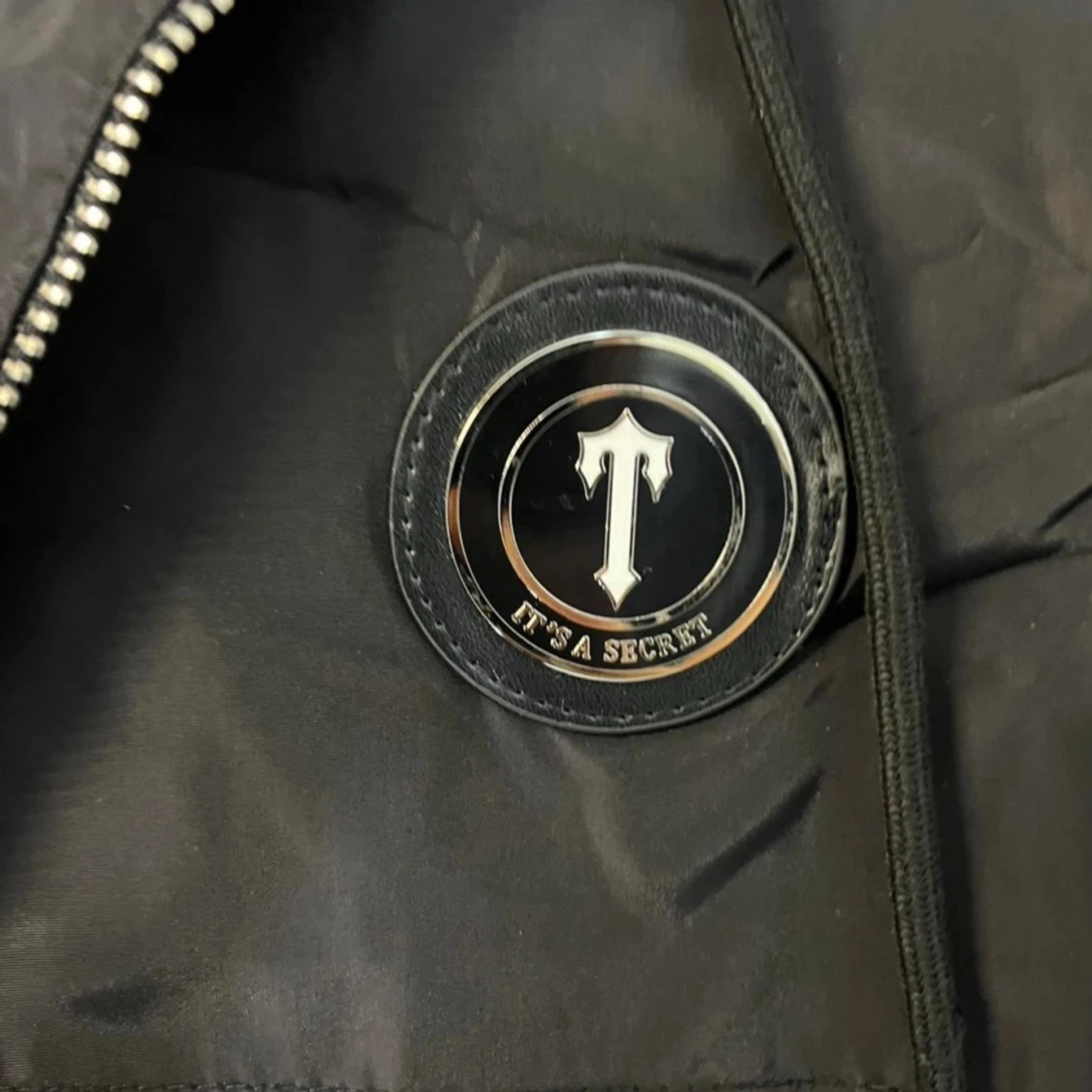 Svart vindjacka från Trapstar - 1