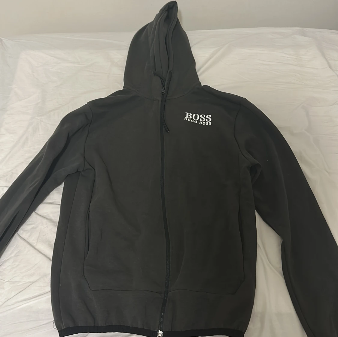 Svart hoodie från Hugo Boss