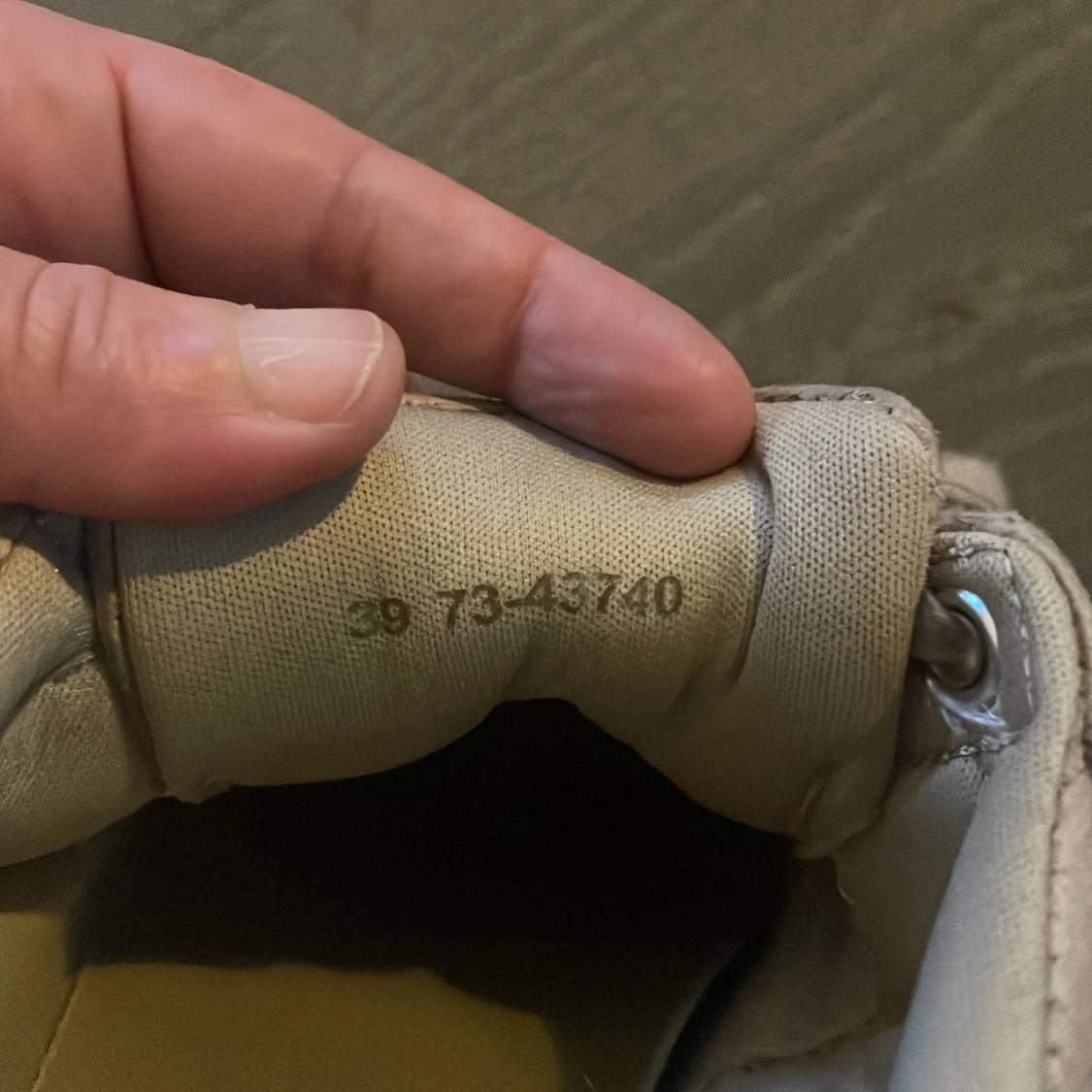 Beige sneakers med plattformssula - 4