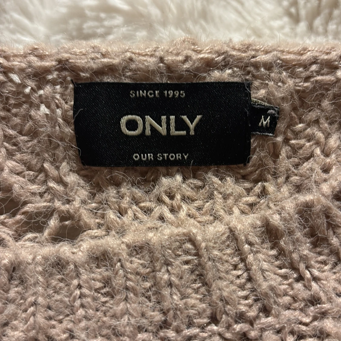 Beige stickad tröja från ONLY - 1