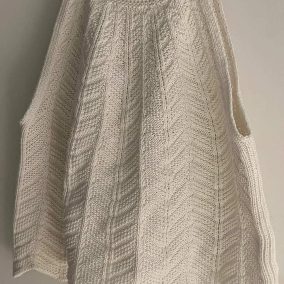 Vit stickad topp från Zara