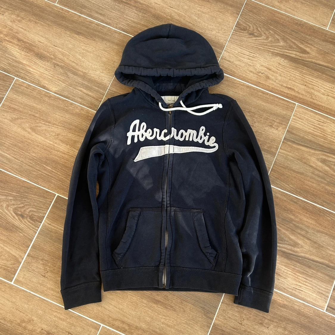 Abercrombie & fitch zip