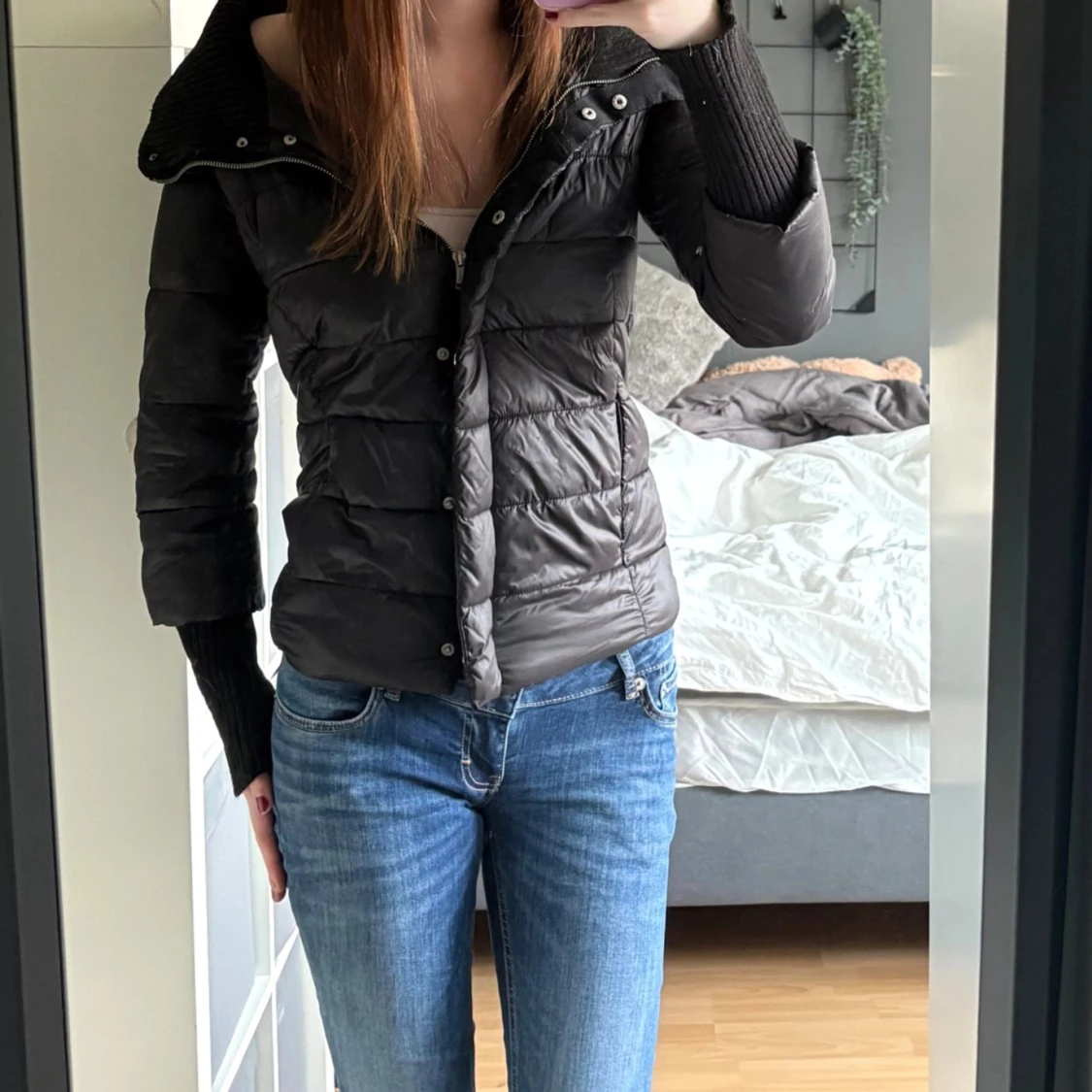 Svart pufferjacka från YFL Reserved - 2