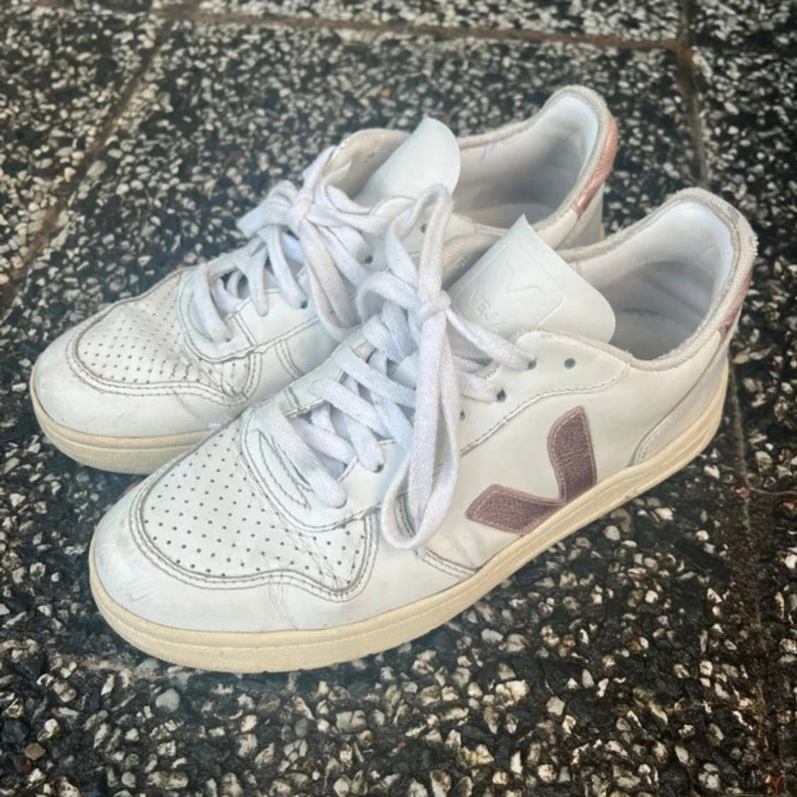 Veja sneakers vit och rosa, strl 38 - 1