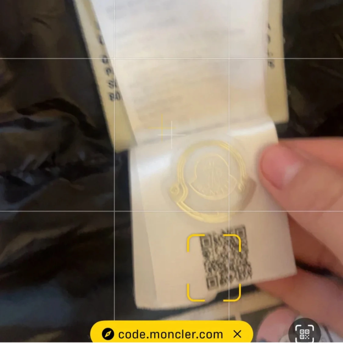 Svart Moncler pufferjacka med huva - 2