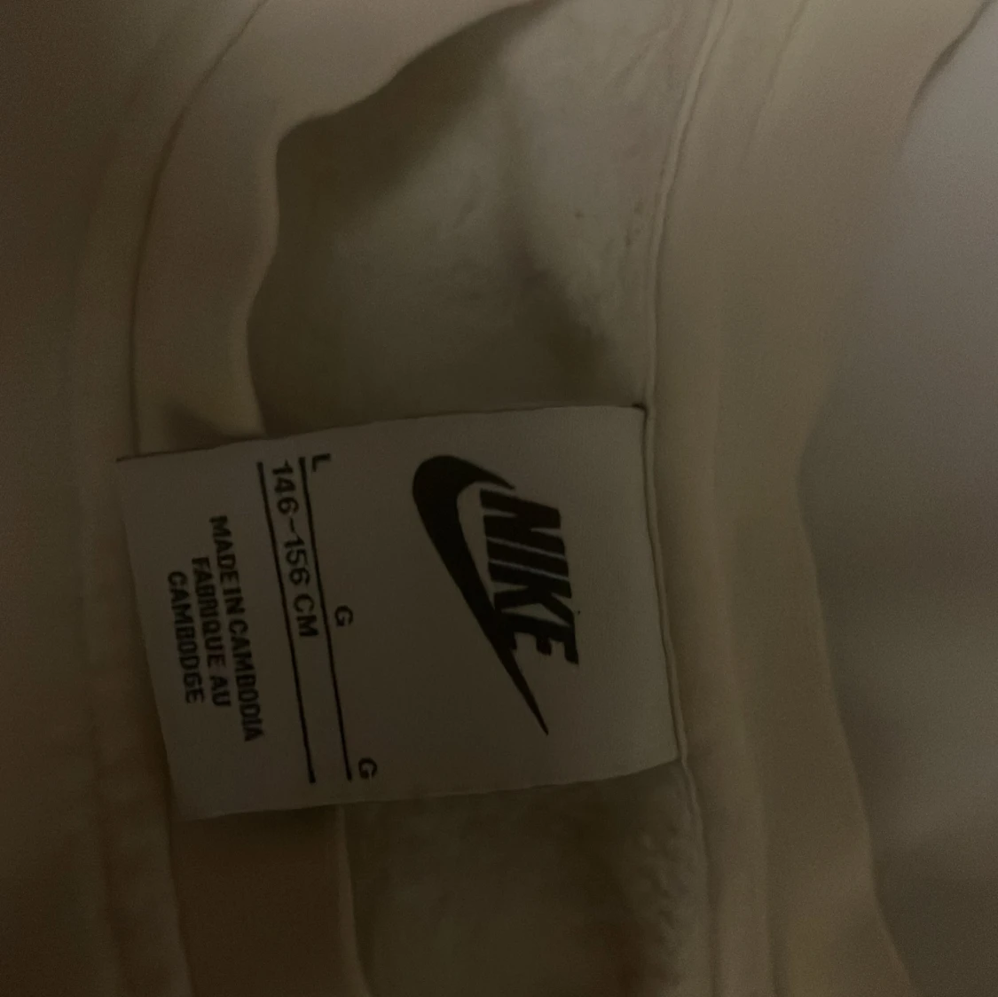 Vit långärmad tröja från Nike - 1