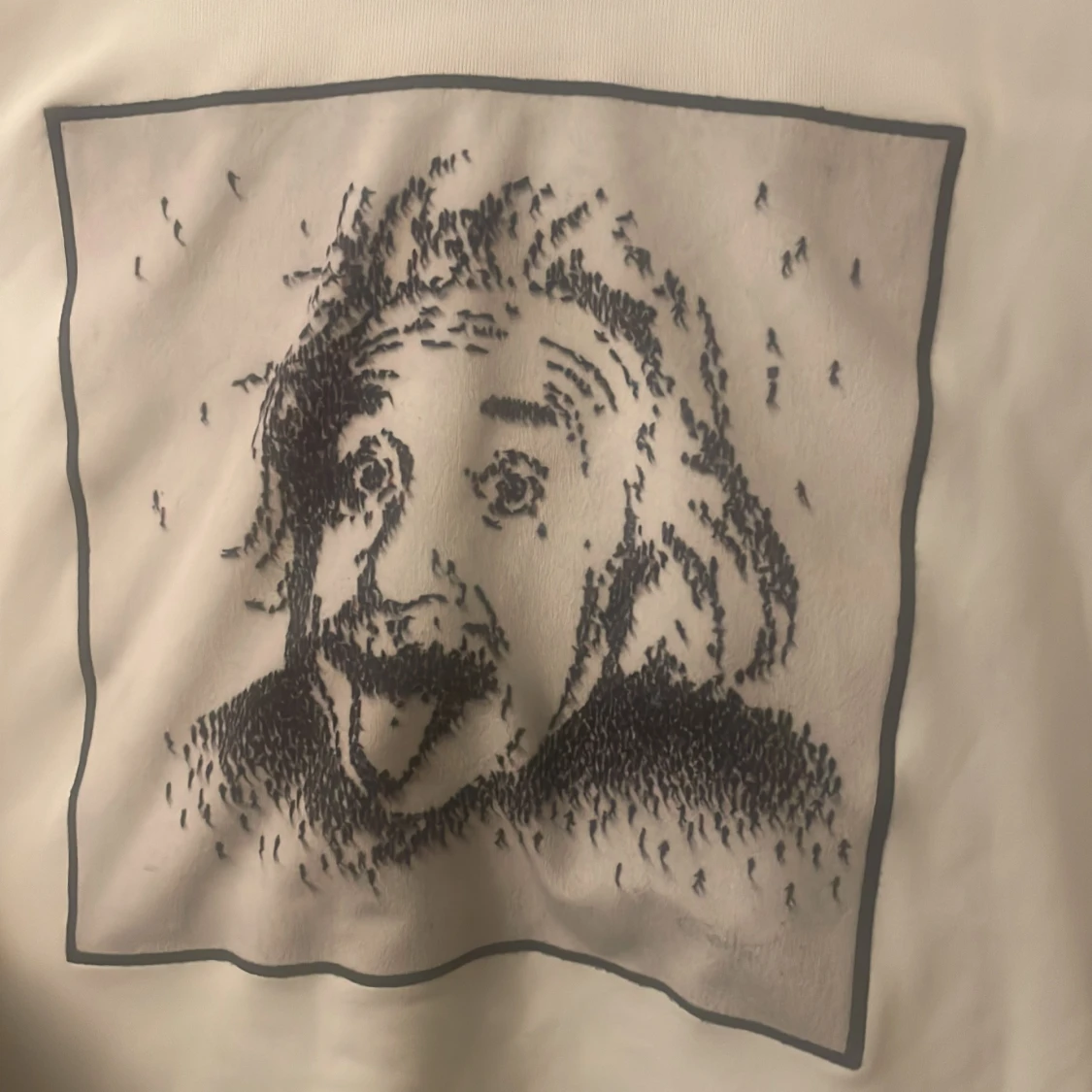 Vit limitato hoodie med konstnärligt tryck - 1