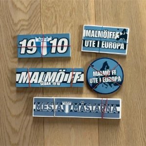 150st mff klistermärken  - 150st mff klibbor för alla himmelsblåa supportrar. De säljs också på instan: MalmosKlibbShop. Hör av er vid funderingar!
