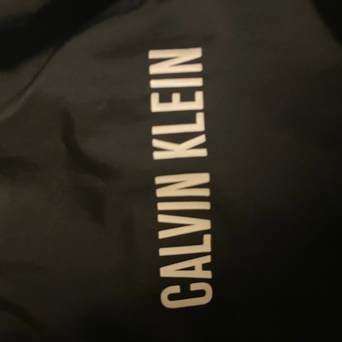 Svart vindjacka från Calvin Klein - 1