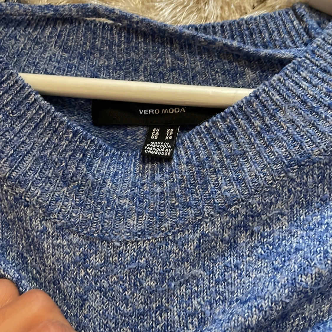 Blå stickad tröja från Vero Moda - 1