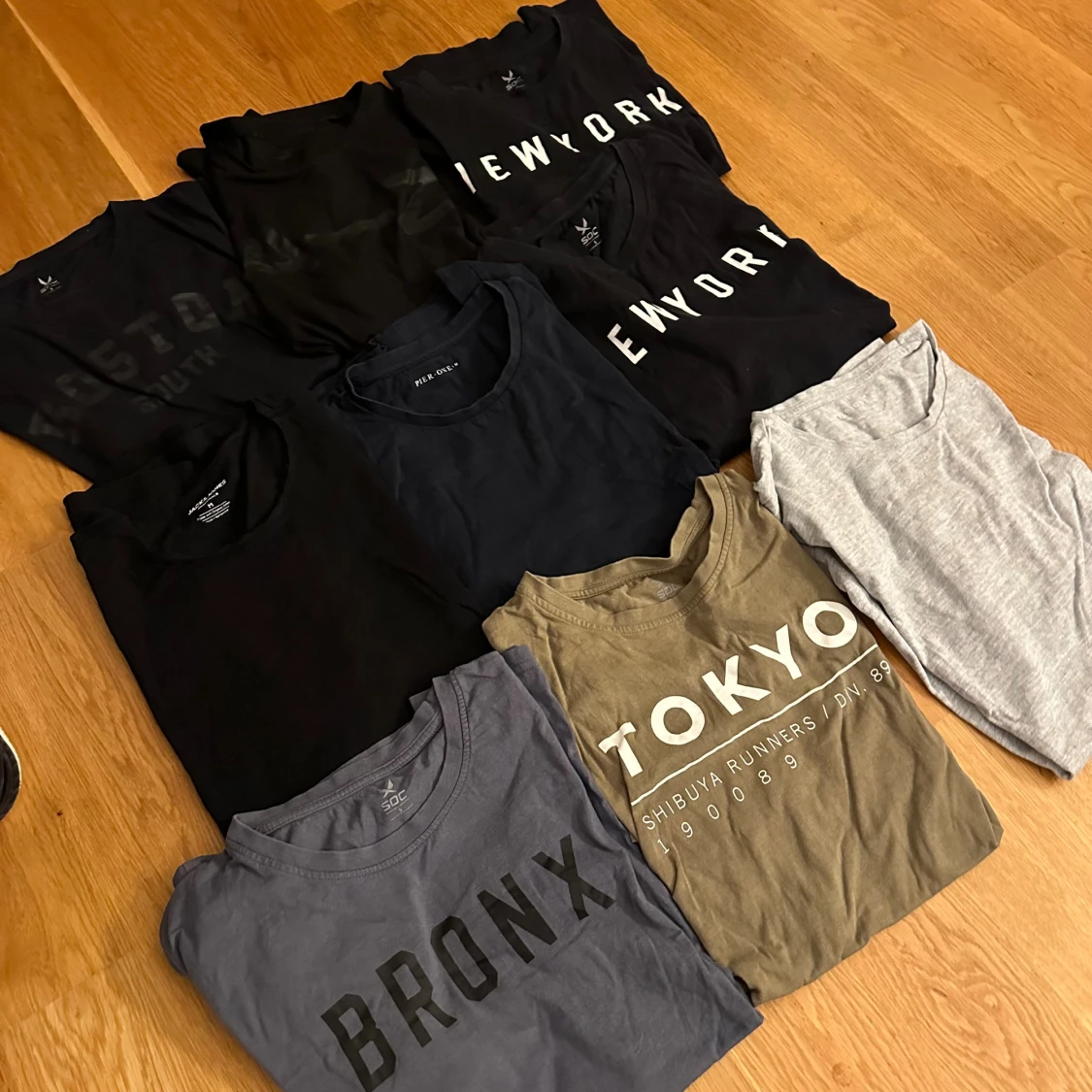 T-shirtpaket med tryck, olika färger
