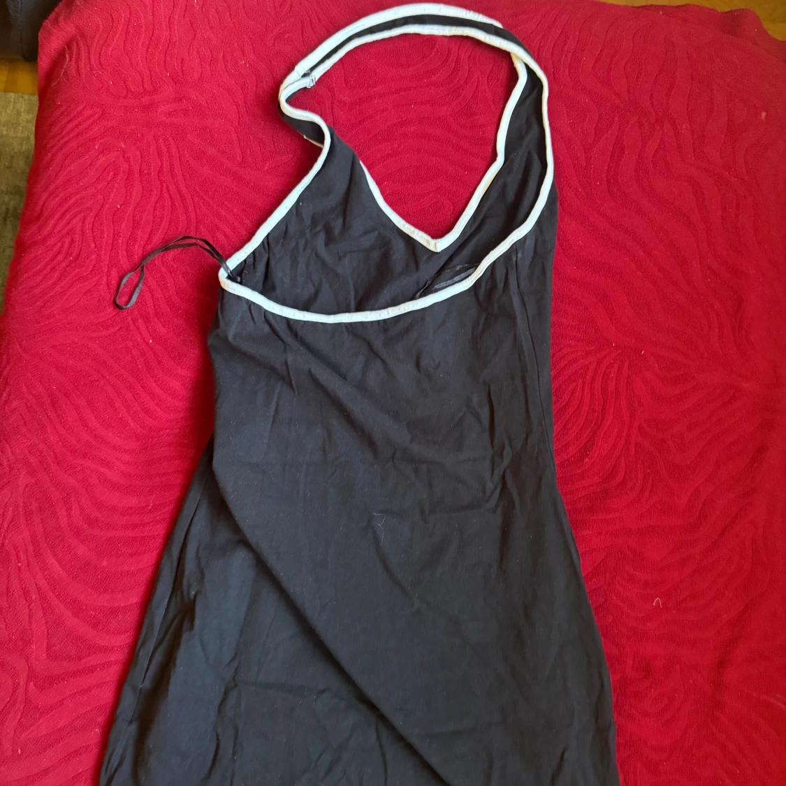 Svart kortklänning från H&M Divided - 1