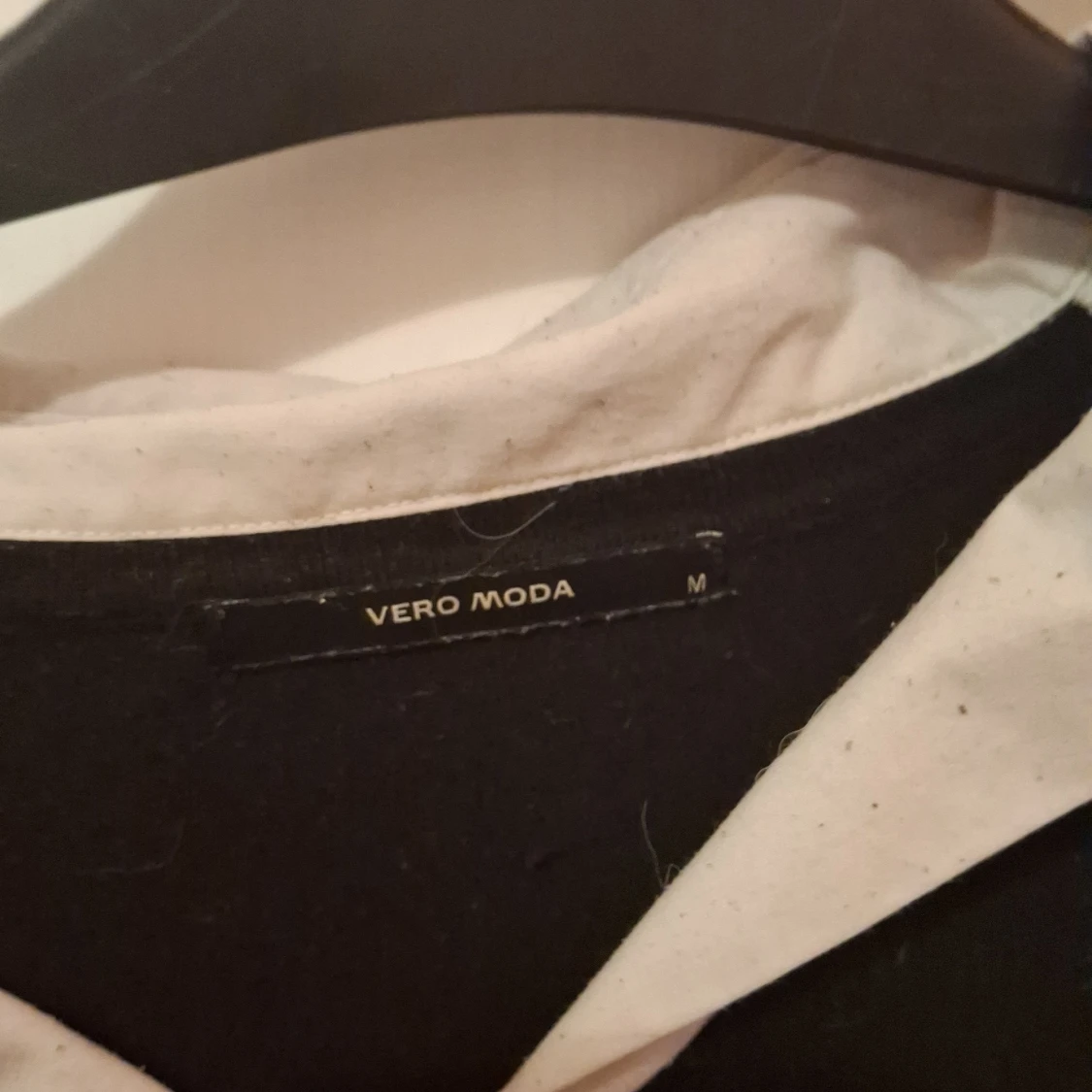 Svart tröja med vit krage Vero Moda - 3