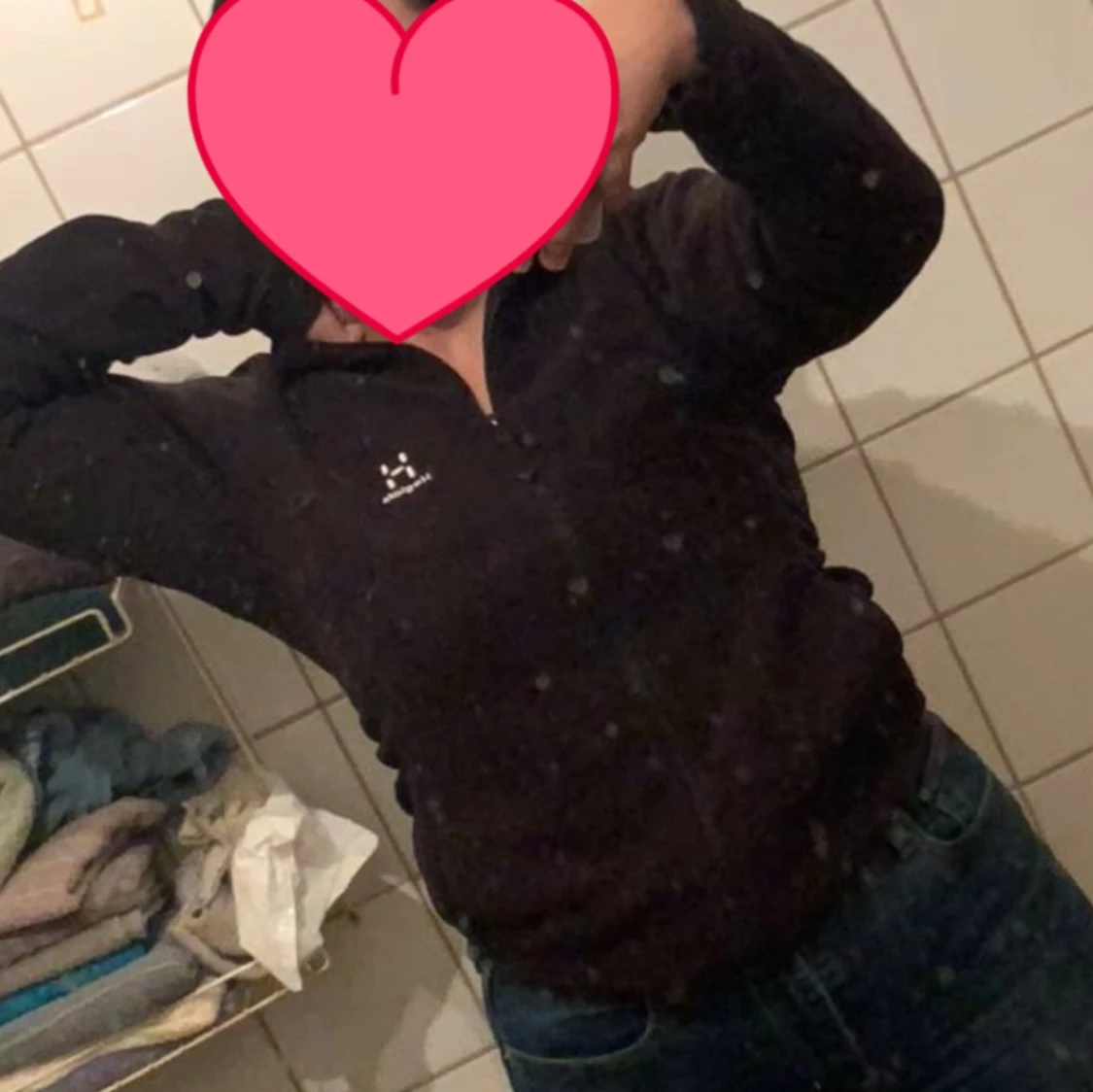 Svart fleece-tröja från Haglöfs