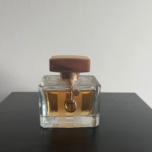 Gucci parfym  - Tjej parfym - Gucci by Gucci parfym 75ml