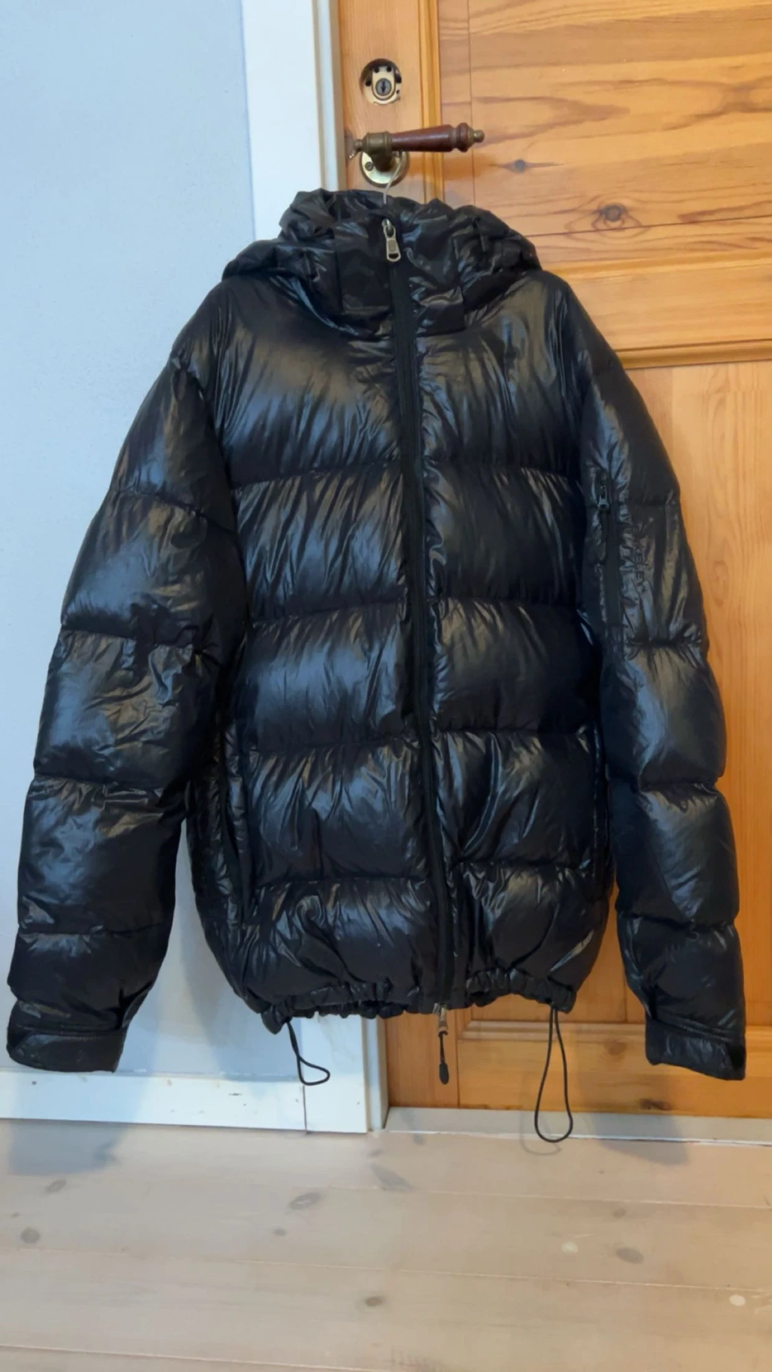 Svart pufferjacka från Berkeley