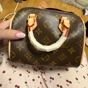  monogram handväska - 👌🏻👌🏻