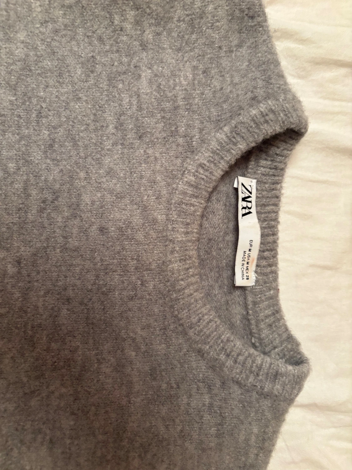 Stickad går kortärmad tröja!!  - 1