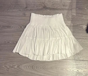 Kjol - Kjol från lager 157