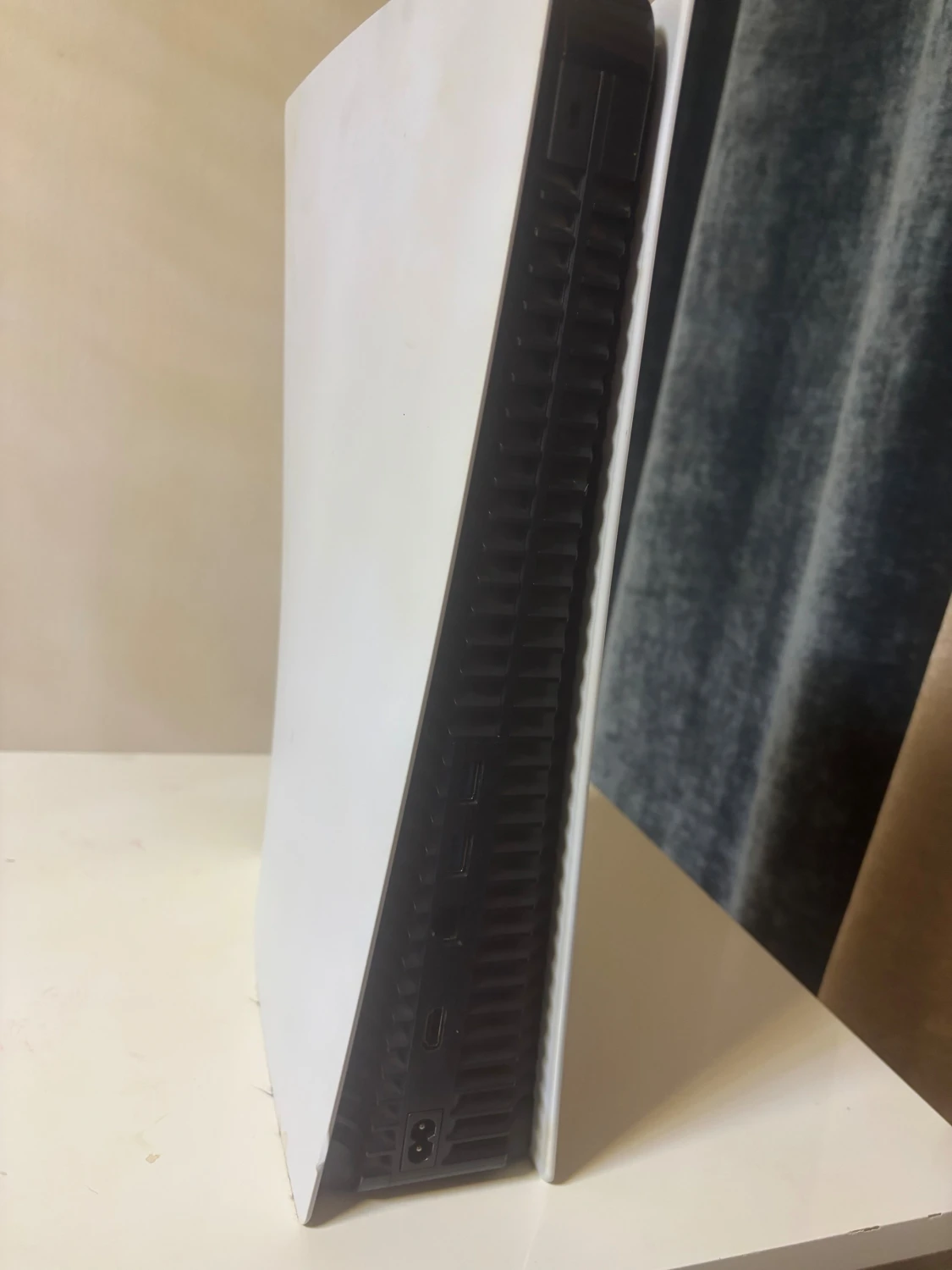 PS5 Standard Edition  - 3