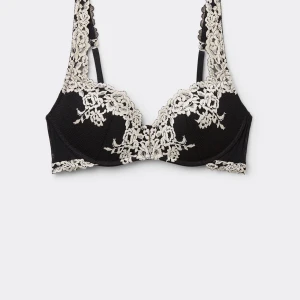 Intimissimi bh gioia svart - Knappast använd då jag redan har en likadan! Pris kan diskuteras. 