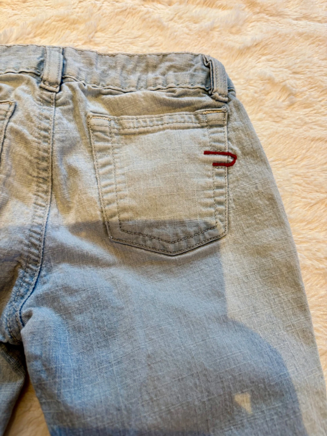 Ljusblå bootcut jeans med knappar - 2