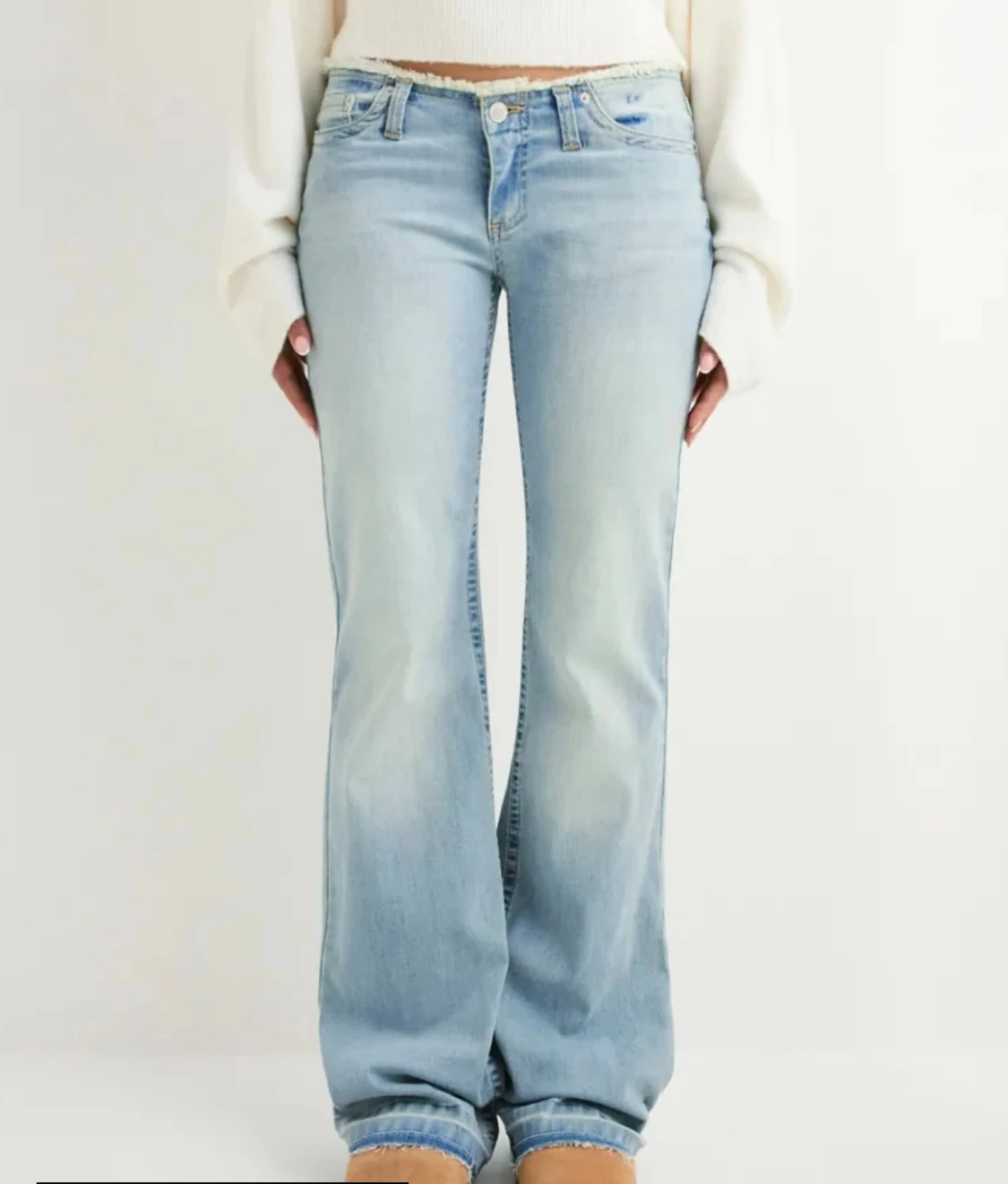 Ljusblåa No Waist Jeans från Nelly