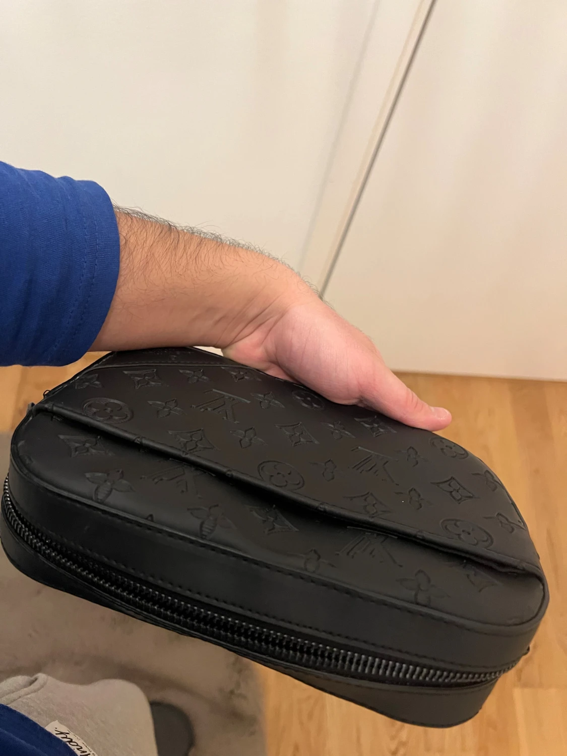 Märkes handväska herr - 1