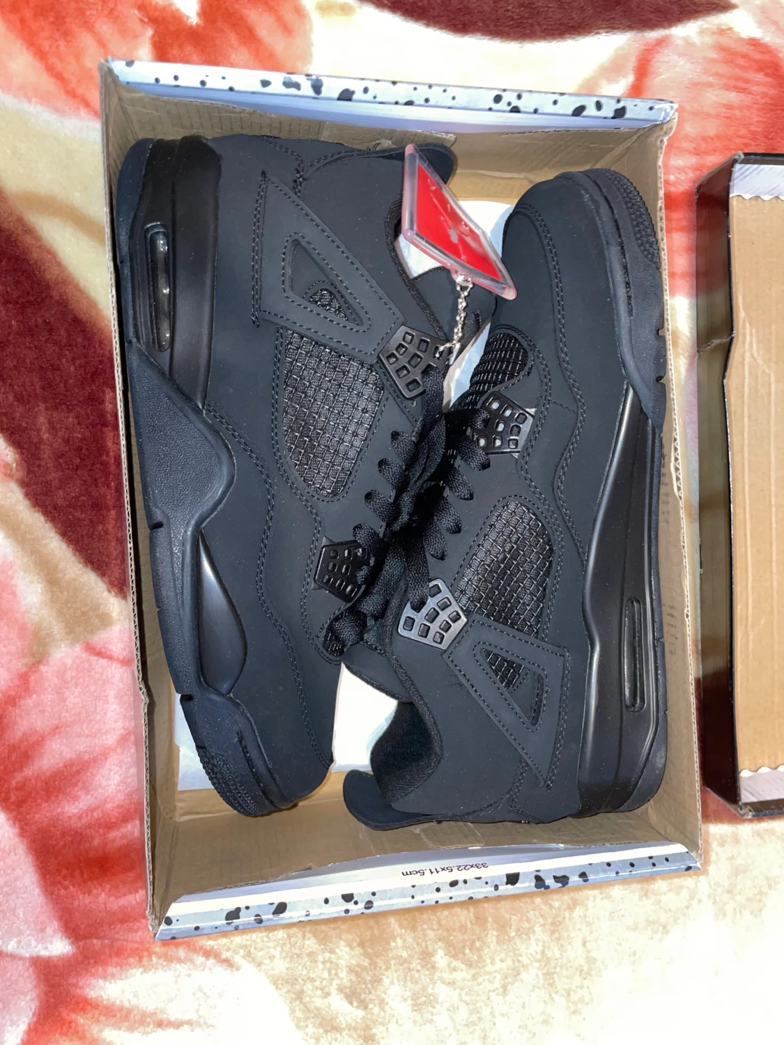 Svarta Nike Jordan 4 sneakers - 1