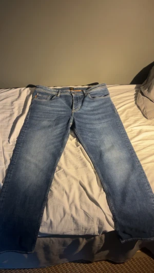 Ljusblåa boss jeans - Helt nya har tyvärr tagit bort prislappen, pris är diskuterbart (obs finns två par!)