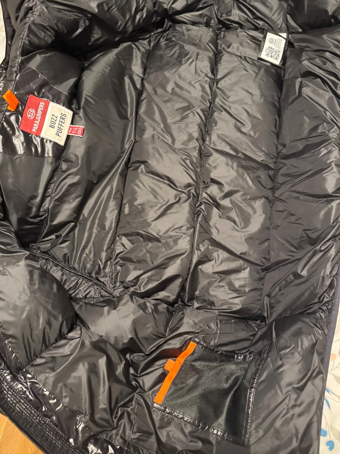 Svart pufferjacka från Parajumpers - 2