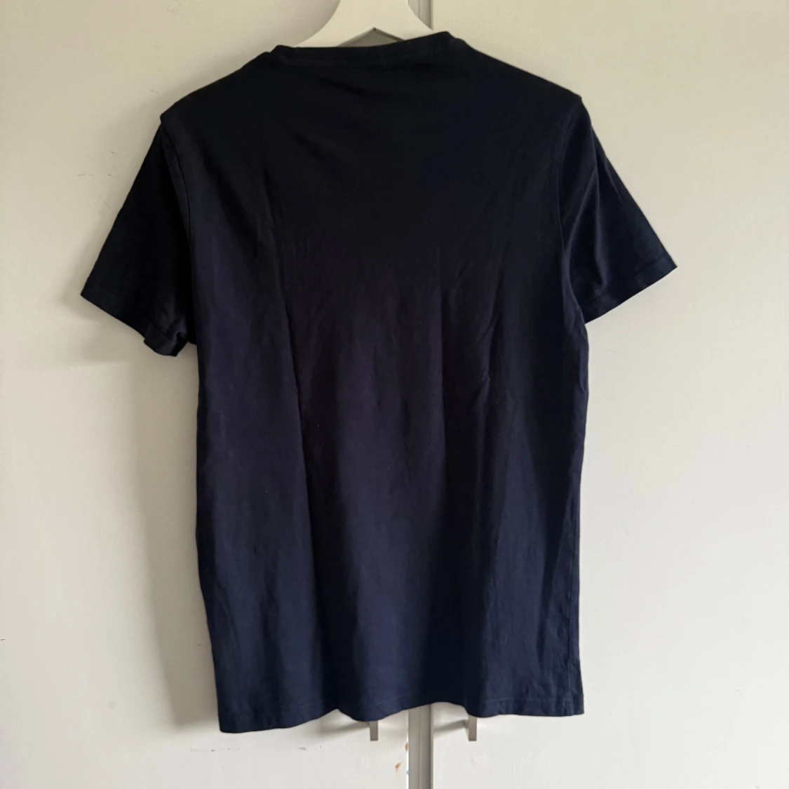 3 Marinblå och vit t-shirt från Pier One - 2