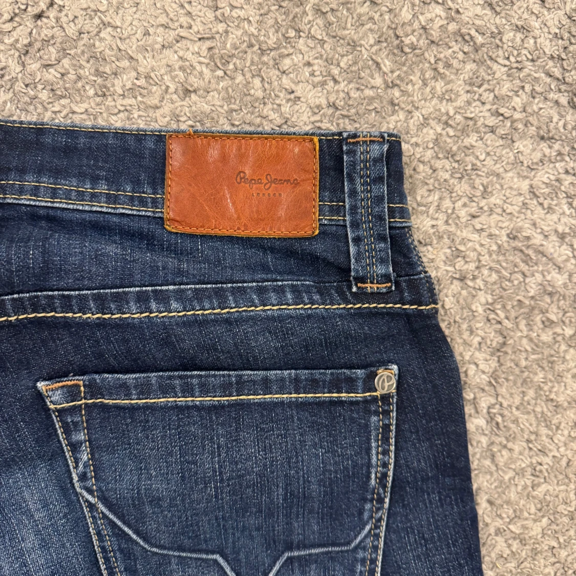 Mörkblå jeans från Pepe Jeans - 1
