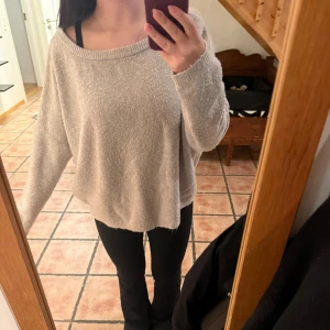 stickad tröja från bikbok  - stickad tröja från bikbok