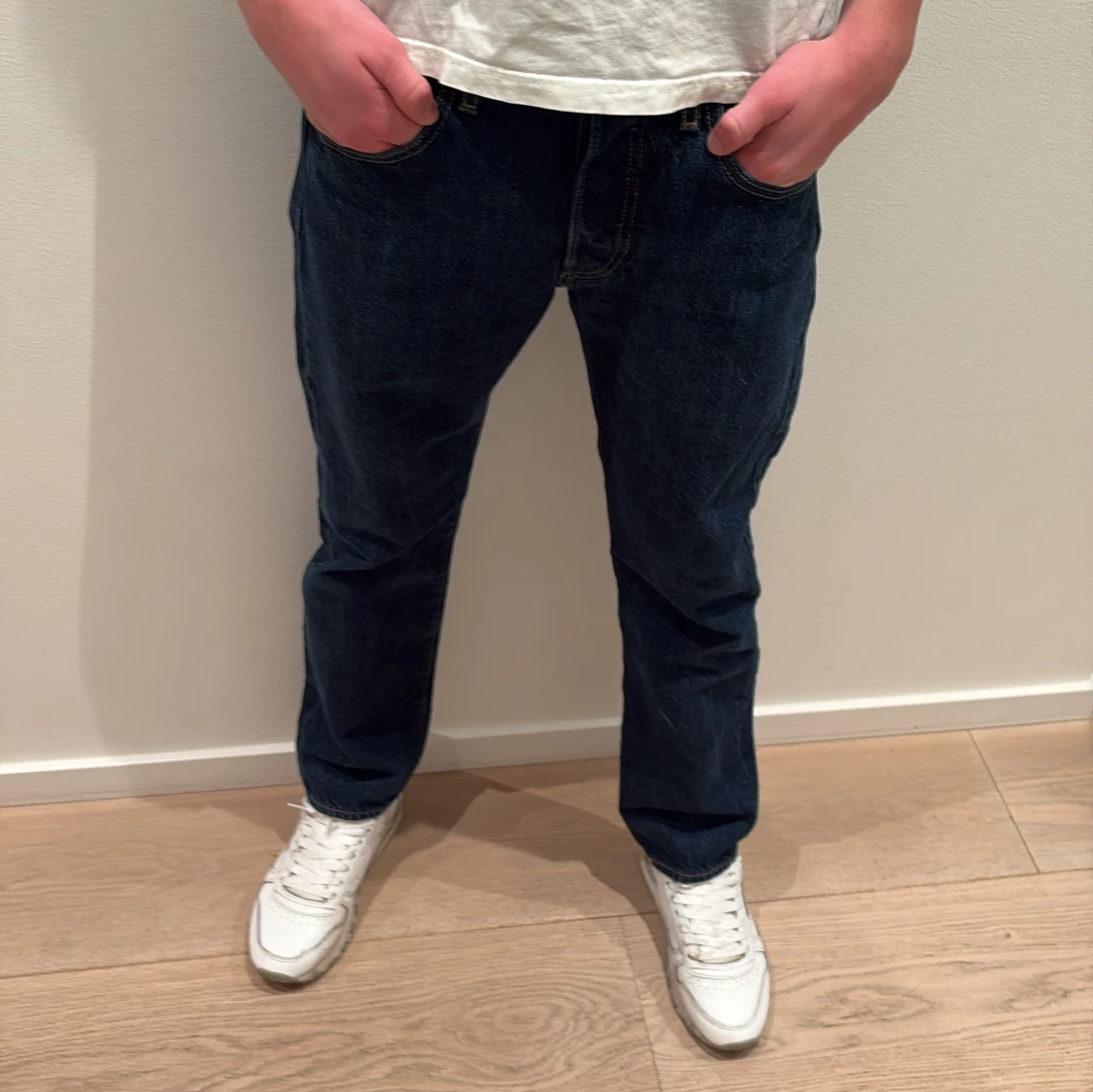 Levi's 501 mörkblå jeans W27 L28