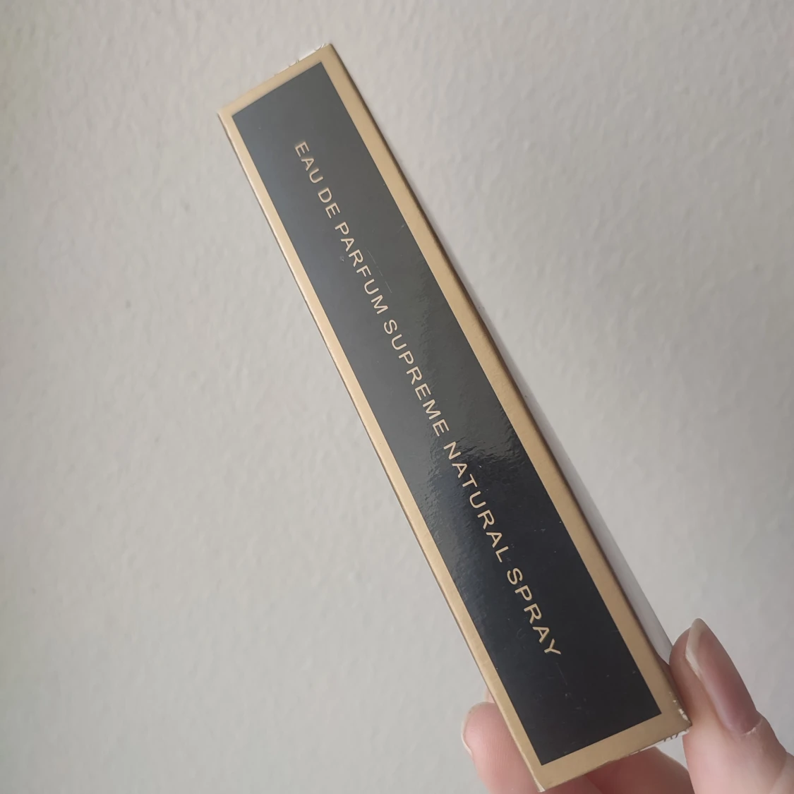 Carolina Herrera Good Girl Supreme Perfume - 2